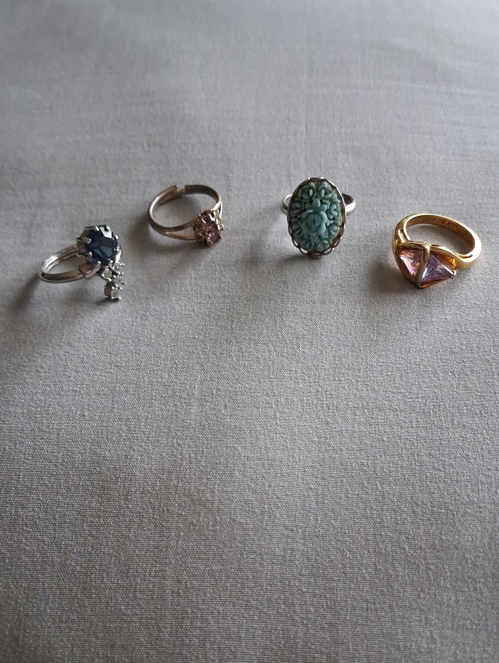 Set Of Vintage Rings - Unbranded